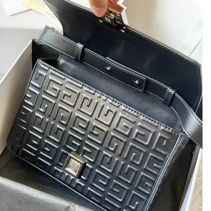 Bag Givenchy 2203RF0038 0813